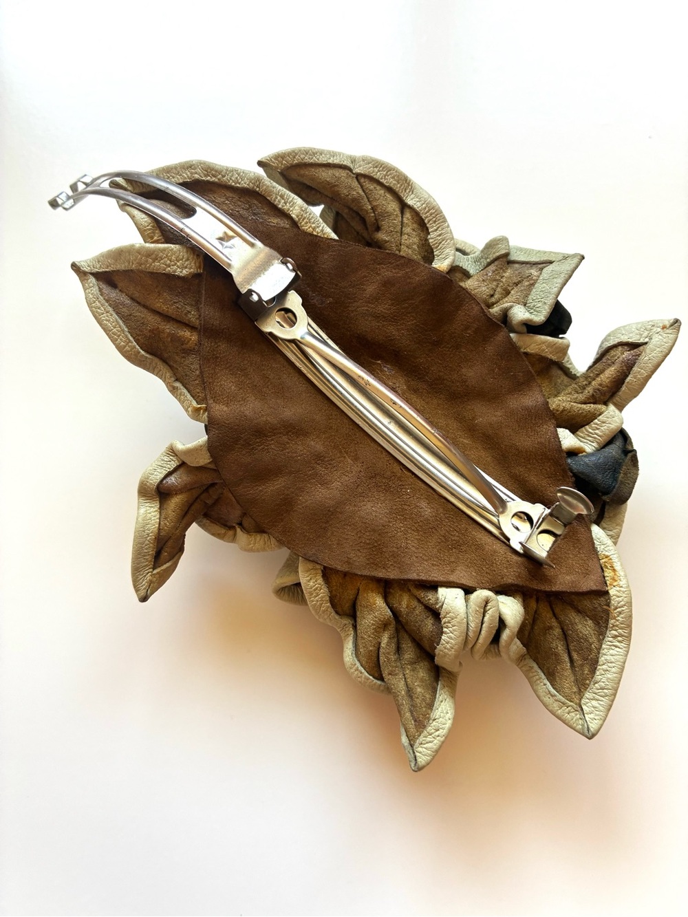 Vintage  Unique Natural Leather Barrette for Women’s Hair - Picture 5 of 15